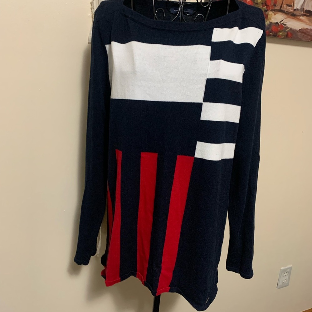 Tommy Hilfiger Navy Sweater